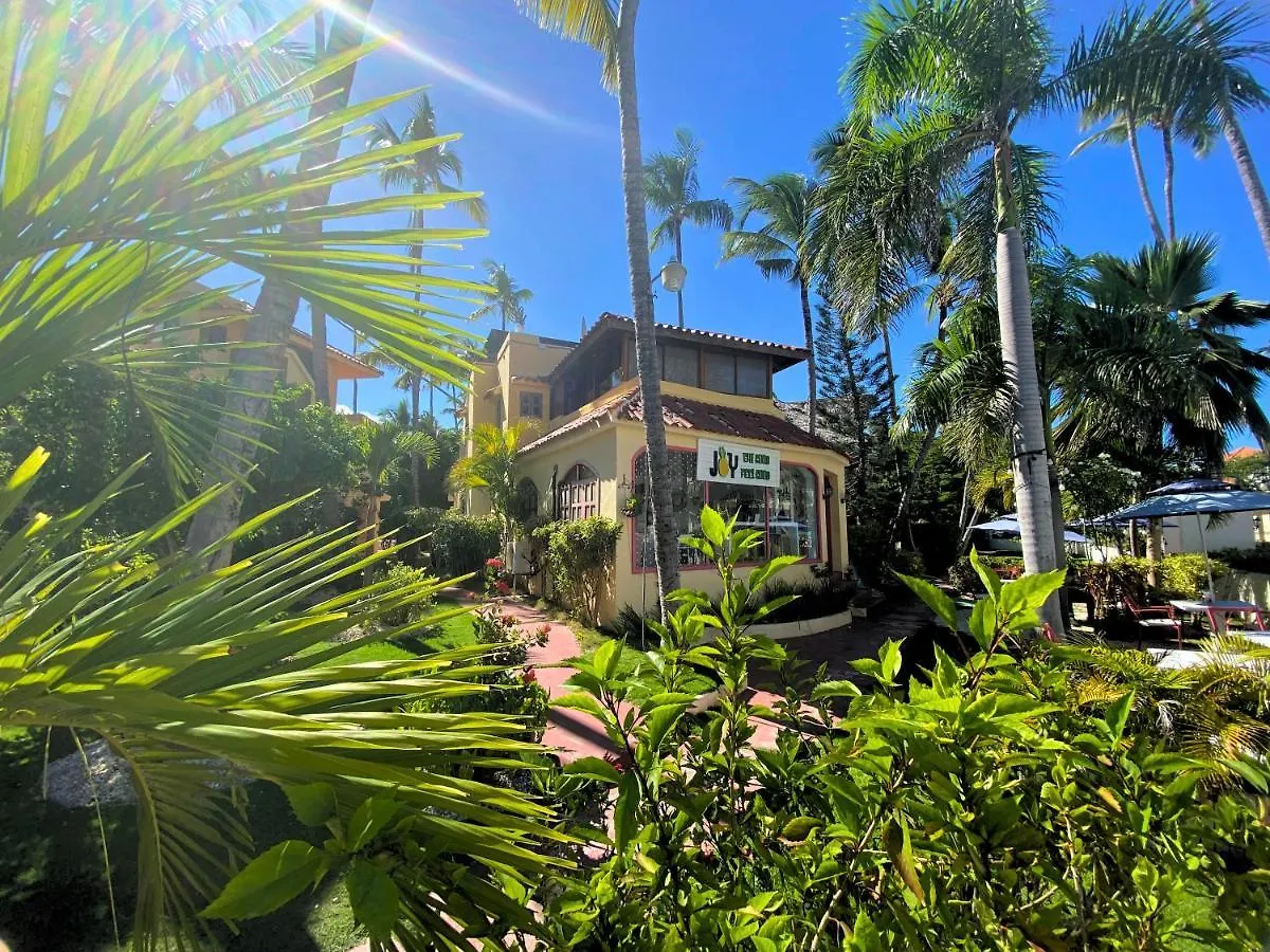 Hotel Deluxe Bavaro Beach Villas And Suites - Best Location, Quality And Value For Your Vacation Rentals Punta Cana